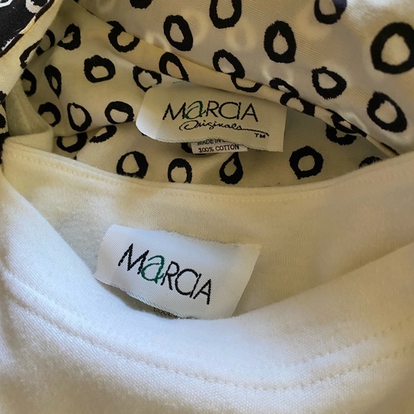 Fun jacket with matching T-shirt short sleeve top. Cotton & polyester - Picture 4 of 4